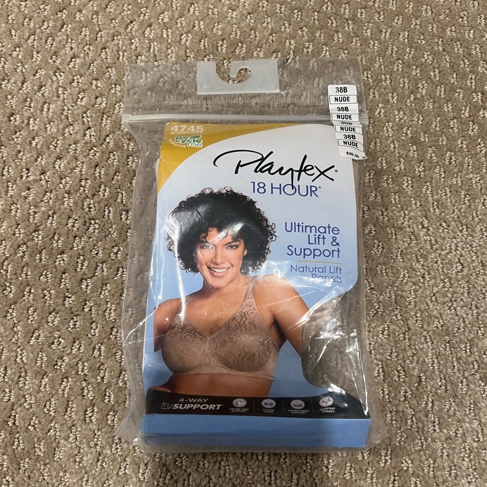 Playtex 18 Hour 38 B Ultimate Lift & Support Wireless Full Figure Bra #4745 NEW